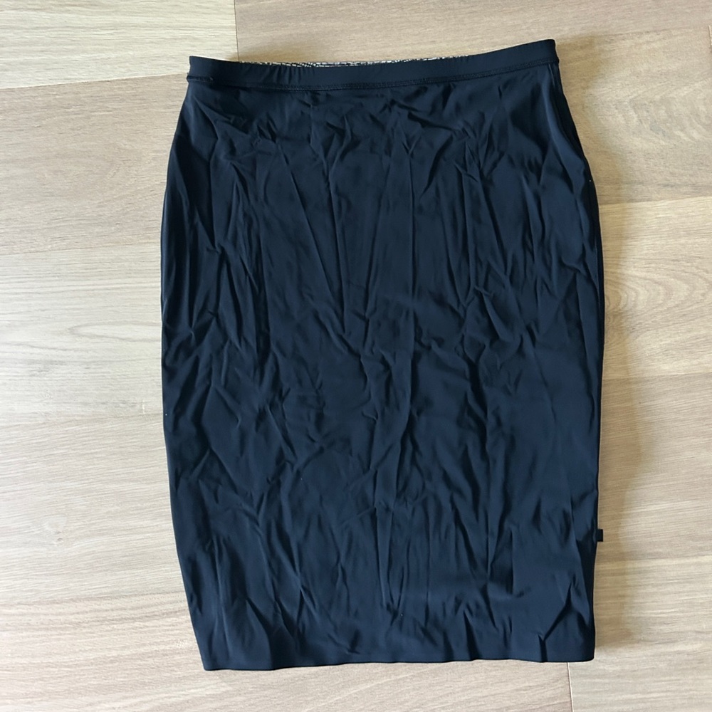 Lululemon reversible midi skirt